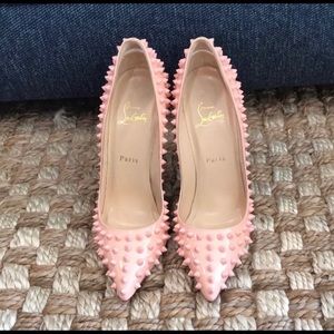 🎀Christian Louboutin Pigalle Spike Pink🎀